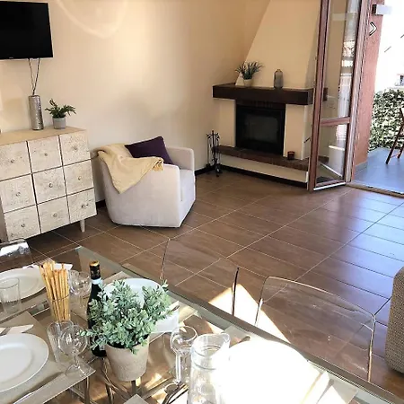 Διαμέρισμα Beth Στρέσα